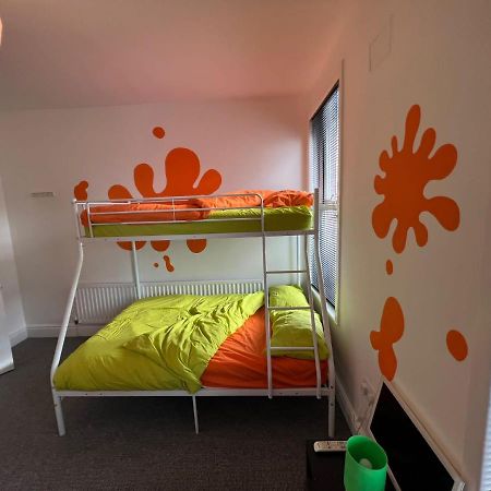 ブラックプール Nickelodeon House Great For Kidsヴィラ エクステリア 写真