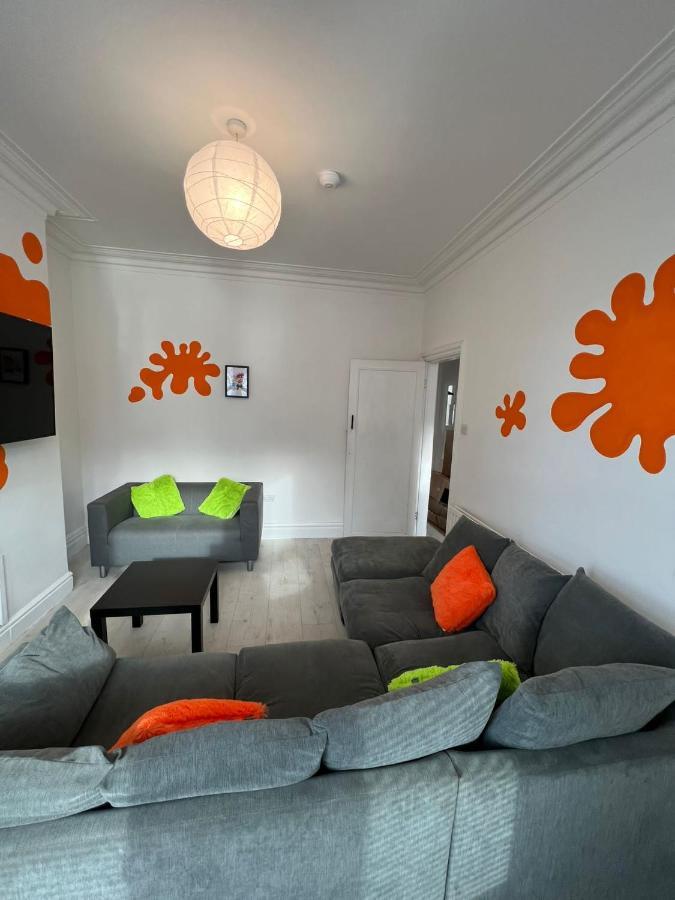 ブラックプール Nickelodeon House Great For Kidsヴィラ エクステリア 写真