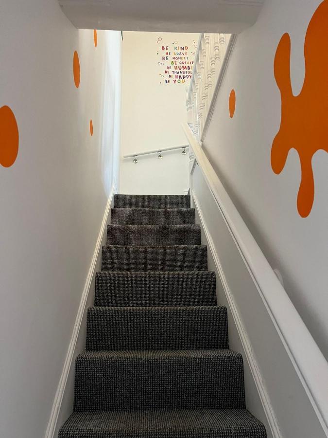 ブラックプール Nickelodeon House Great For Kidsヴィラ エクステリア 写真