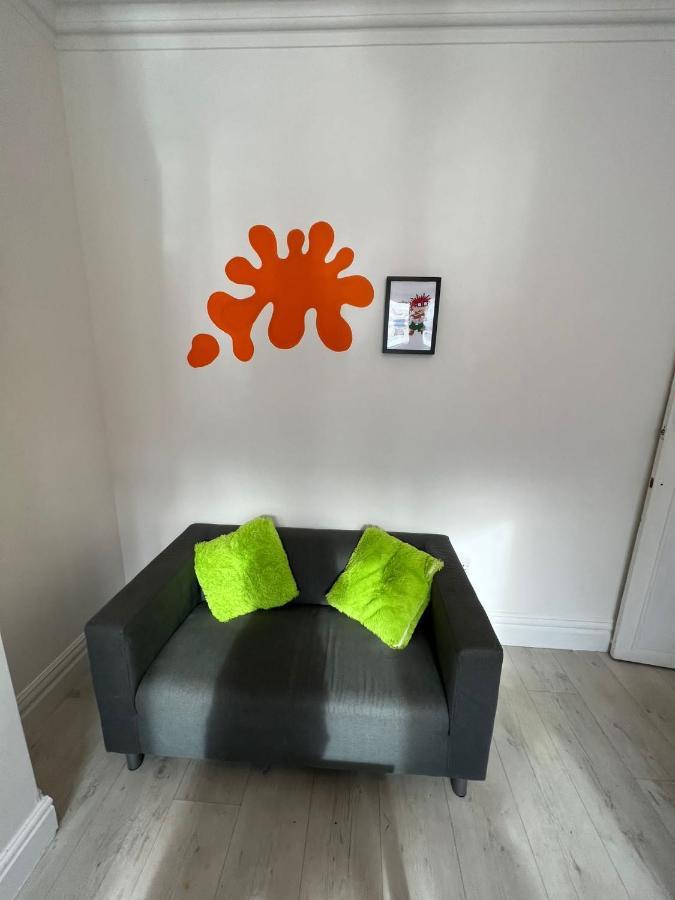 ブラックプール Nickelodeon House Great For Kidsヴィラ エクステリア 写真